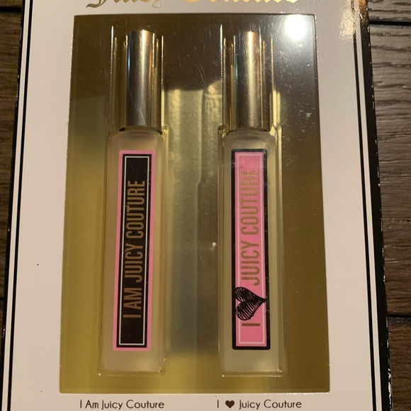 SOLD Juicy couture Rollerball set. I 💜 juicy Couture and I Am Juicy Couture. - Picture 1 of 2